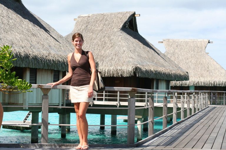 El Dorado Hills photographer Colleen Sanders celebrates 10 years of marriage in Bora Bora and Cancun.